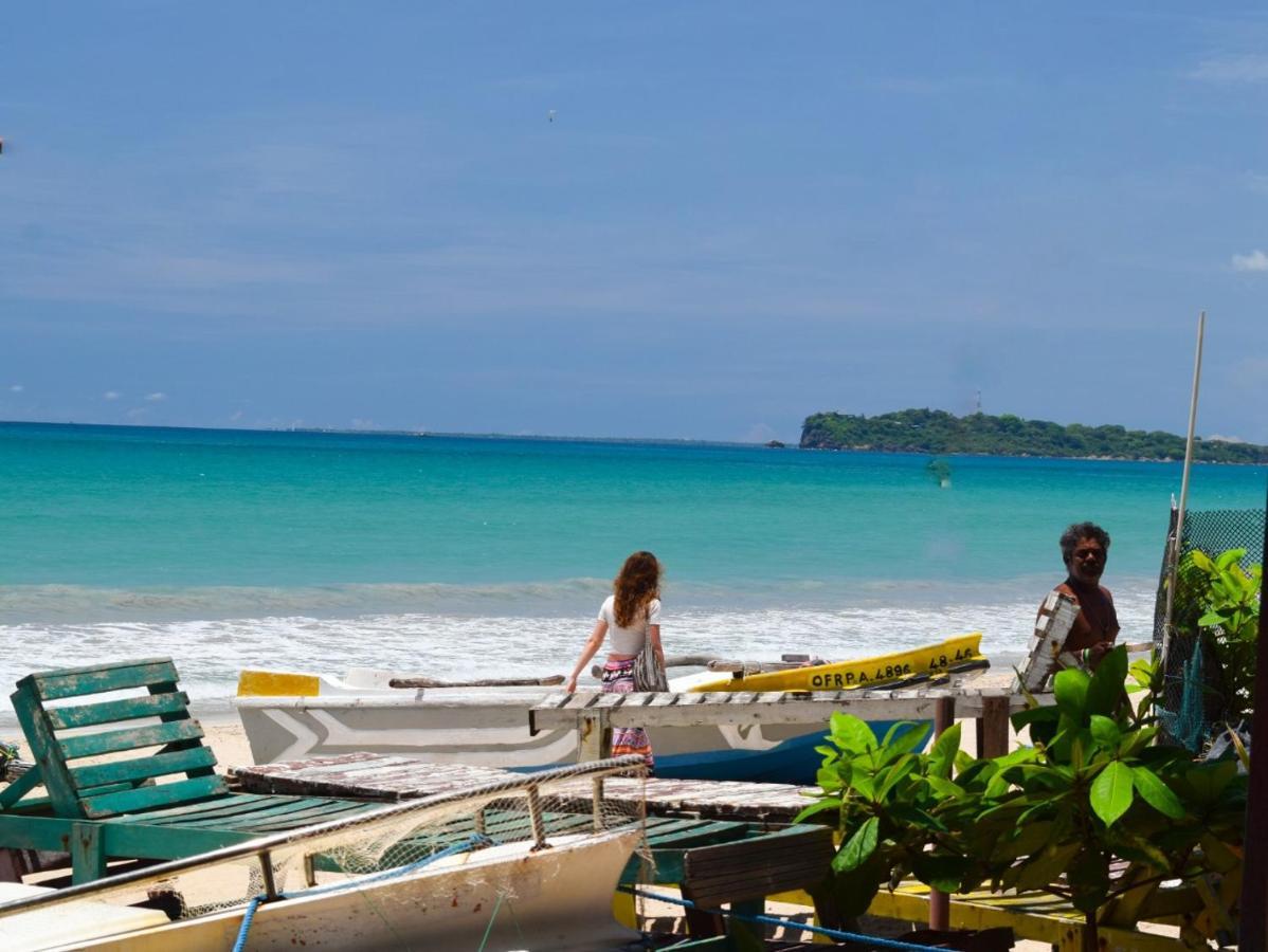 Golden Beach Cottages Trincomalee Eksteriør bilde