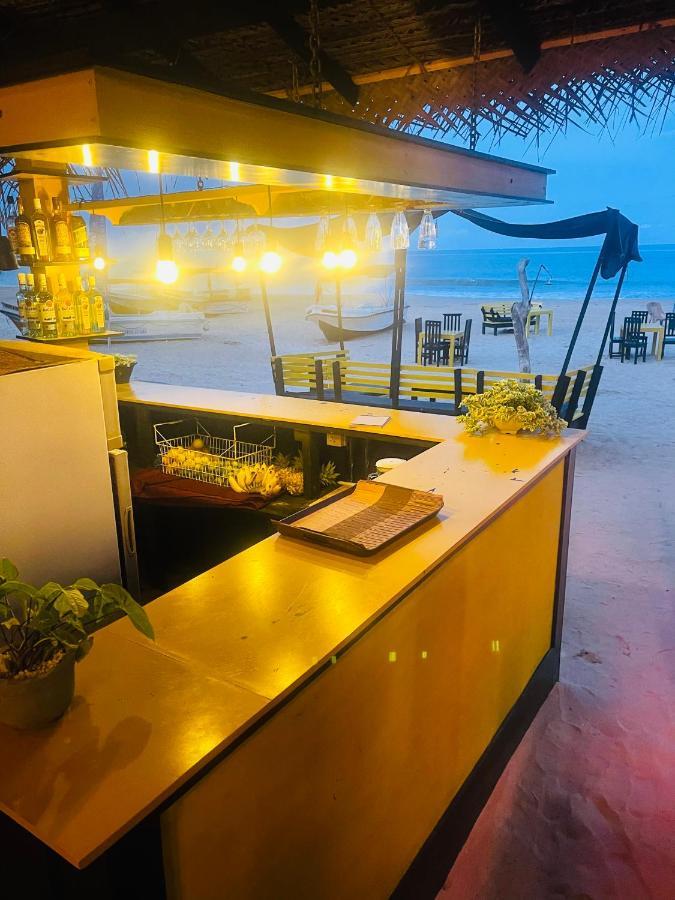 Golden Beach Cottages Trincomalee Eksteriør bilde