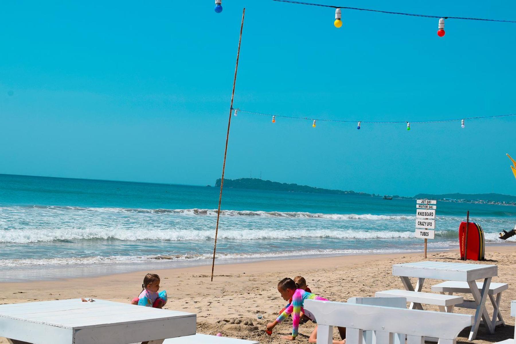 Golden Beach Cottages Trincomalee Eksteriør bilde