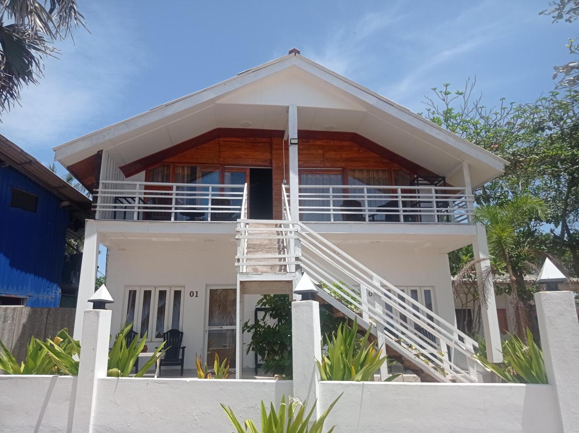 Golden Beach Cottages Trincomalee Eksteriør bilde