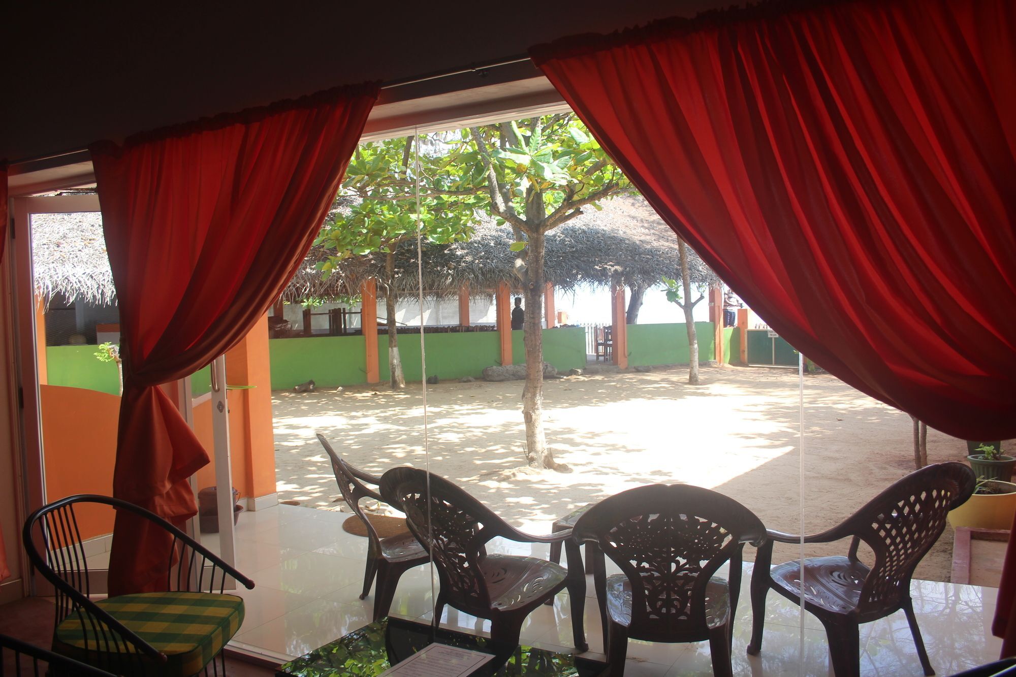 Golden Beach Cottages Trincomalee Eksteriør bilde